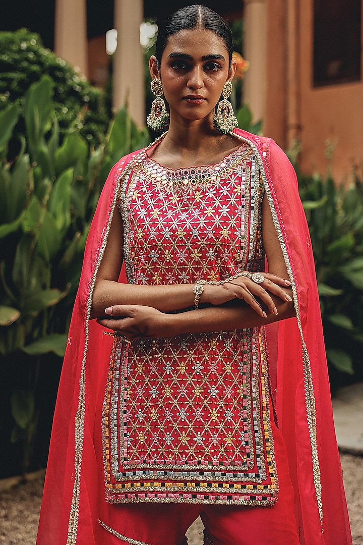 Rani Pink Silk Blend Gharara Set by Ajiesh Oberoi at Pernia's Pop Up Shop