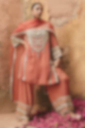 Rust Orange Crinkle Tissue & Organza Embroidered Kurta Set by Ajiesh Oberoi at Pernia's Pop Up Shop