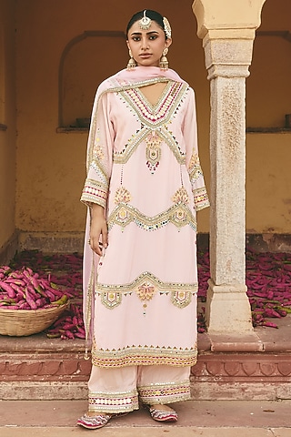 Blush Pink Bamboo Pure Silk Floral Embroidered Kurta Set by ajiesh oberoi