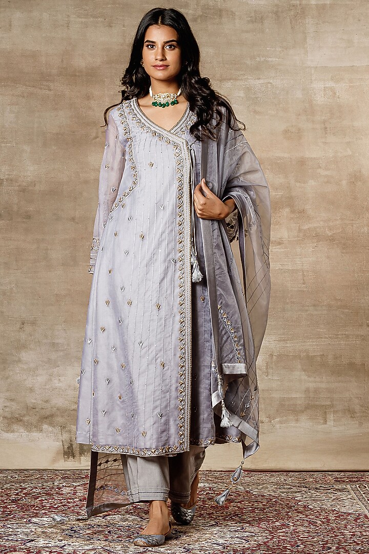 Grey Embroidered Angrakha Kurta Set by Ajiesh Oberoi at Pernia's Pop Up Shop