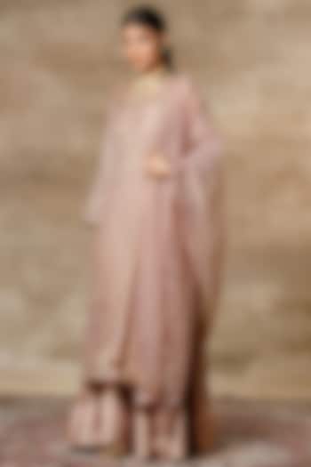 Nude Embroidered Kurta Set by Ajiesh Oberoi at Pernia's Pop Up Shop