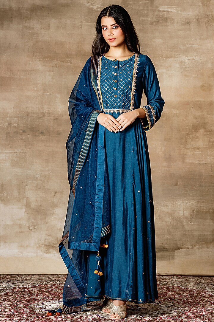 Navy Blue Embroidered Wedding Anarkali Set by Ajiesh Oberoi at Pernia's Pop Up Shop