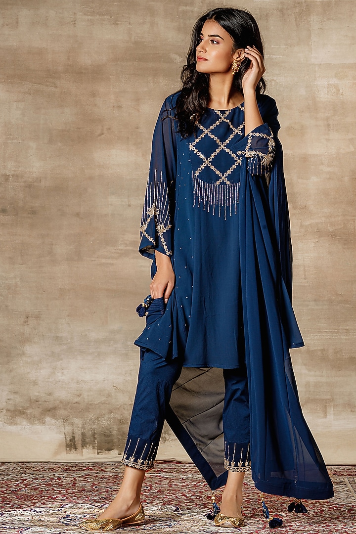 Navy Blue Embroidered Flared Kurta Set by Ajiesh Oberoi at Pernia's Pop Up Shop