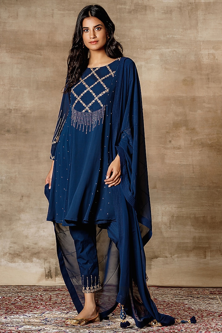 Navy Blue Embroidered Flared Kurta Set by Ajiesh Oberoi at Pernia's Pop Up Shop
