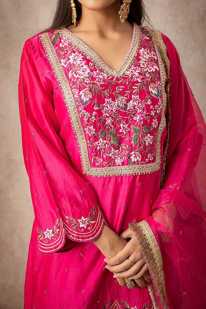 Fuschia Chanderi Embroidered Gharara Set by Ajiesh Oberoi at Pernia's Pop Up Shop