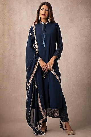 Midnight Blue Resham Embroidered Kurta Set by Ajiesh Oberoi