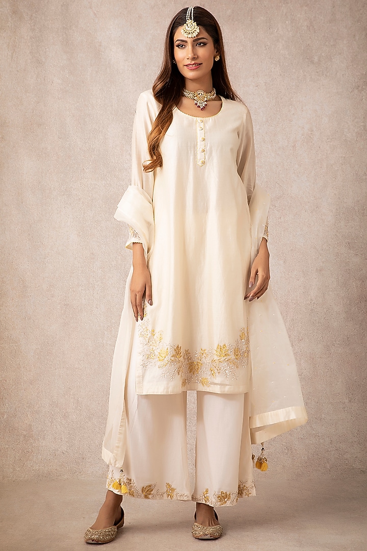 Ivory Cotton Silk Kurta Set by Ajiesh Oberoi at Pernia's Pop Up Shop
