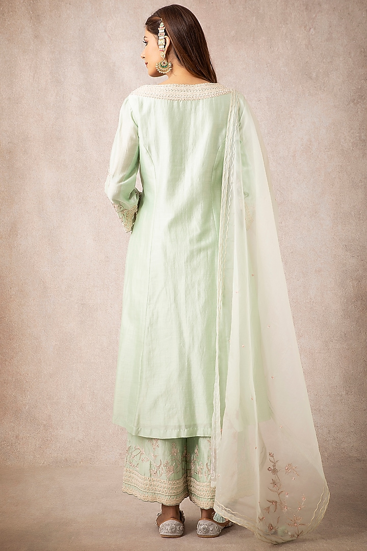 Mint Green Embroidered Kurta Set by Ajiesh Oberoi at Pernia's Pop Up Shop