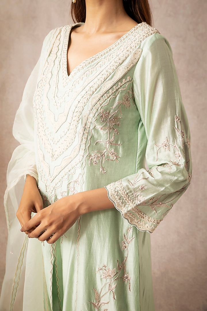 Mint Green Embroidered Kurta Set by Ajiesh Oberoi at Pernia's Pop Up Shop