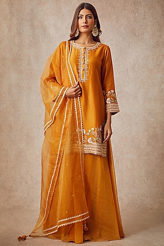 Mustard Embroidered Kurta Set by Ajiesh Oberoi