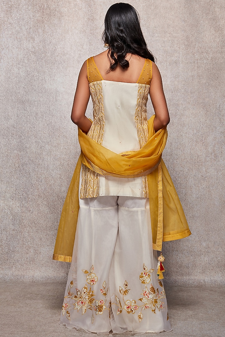 Ivory Applique Embroidered Gharara Set by Ajiesh Oberoi at Pernia's Pop Up Shop