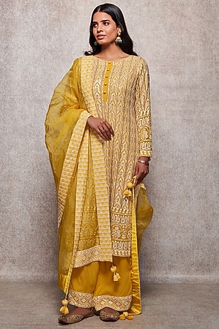 Mustard Chikankari Straight Kurta Set by Ajiesh Oberoi