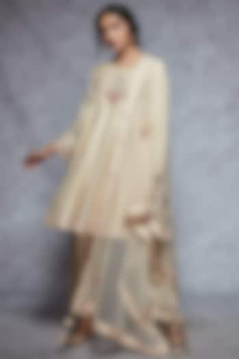 Light Gold Embroidered Kalidar Kurta Set by Ajiesh Oberoi at Pernia's Pop Up Shop