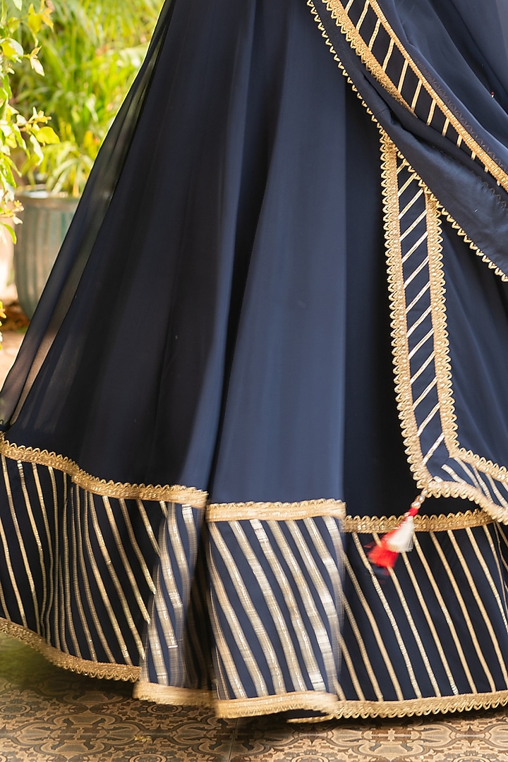 Navy Blue Mulmul & Lycra Embroidered Wedding Anarkali Set by Ajiesh Oberoi at Pernia's Pop Up Shop