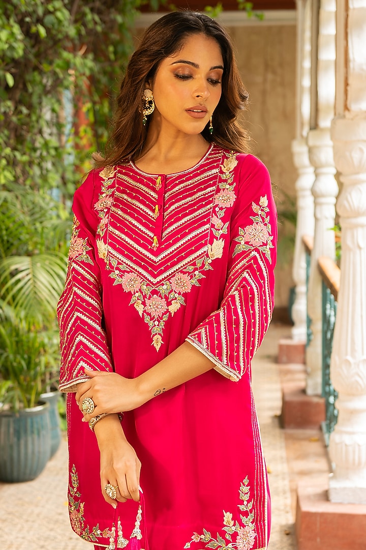 Rani Pink Silk & Mulmul Dhoti Set by Ajiesh Oberoi at Pernia's Pop Up Shop