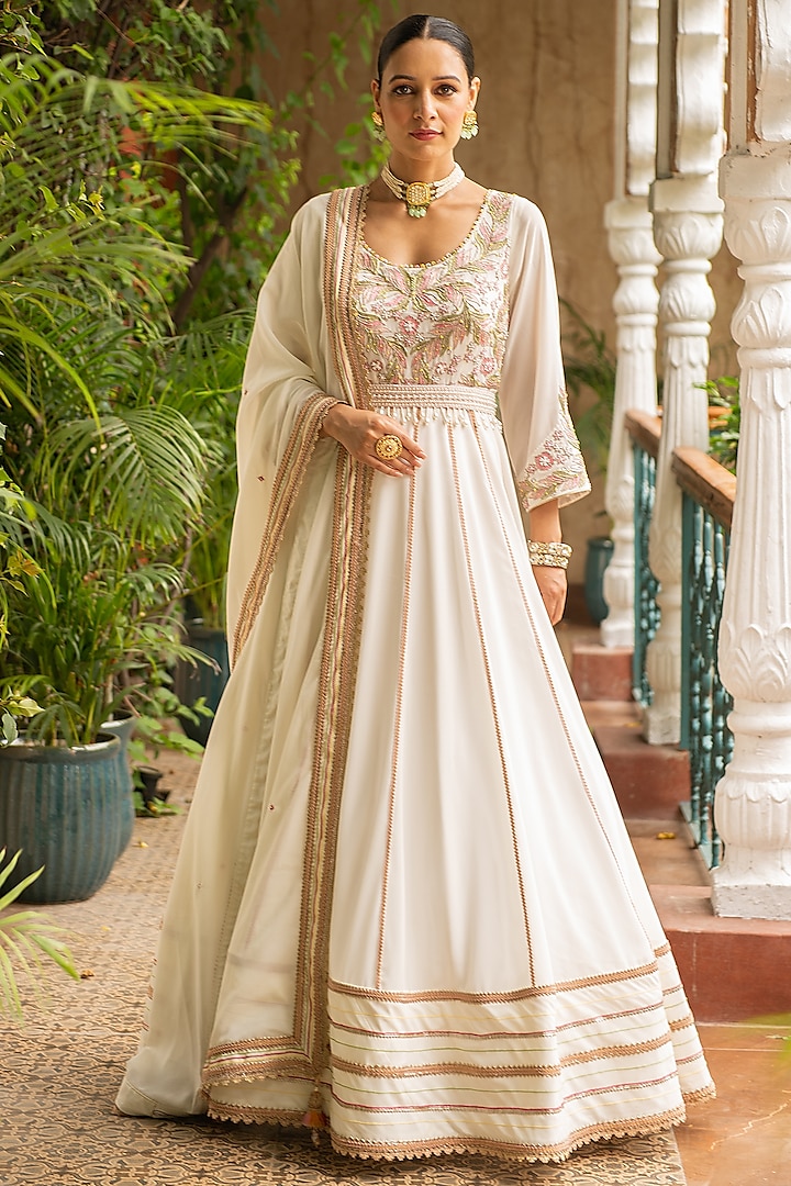 Ivory Lycra & Croma Embroidered Anarkali Set For Girls by Ajiesh Oberoi - Kids