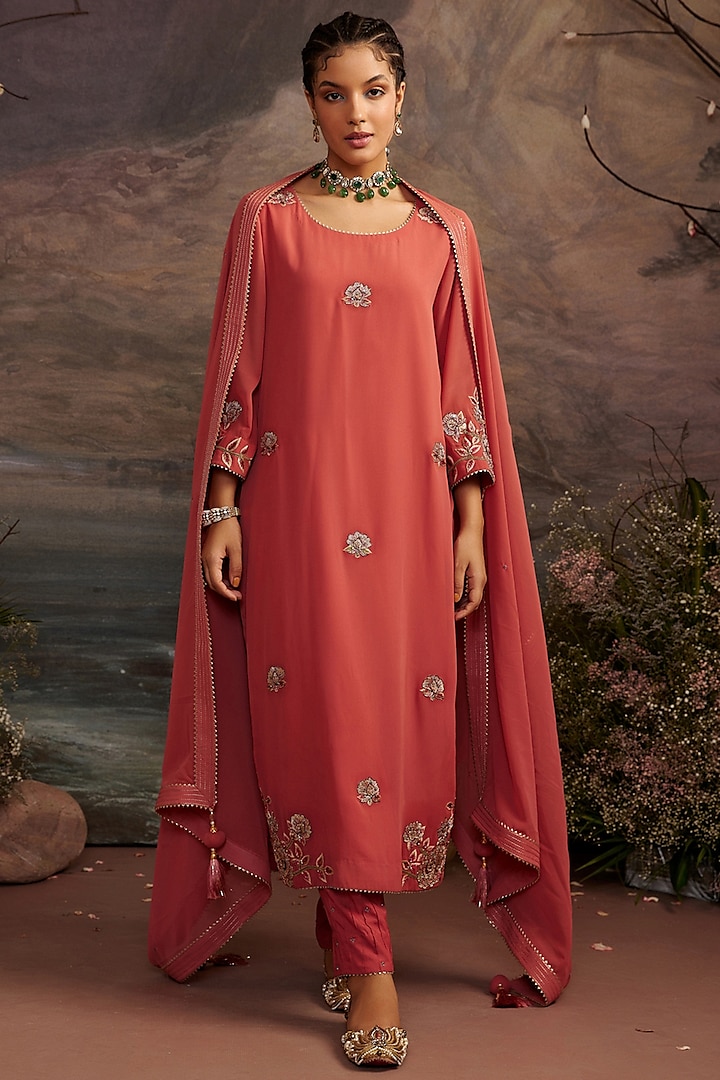 Carrot Pink Georgette Kurta Set For Girls by Ajiesh Oberoi - Kids at Pernia's Pop Up Shop