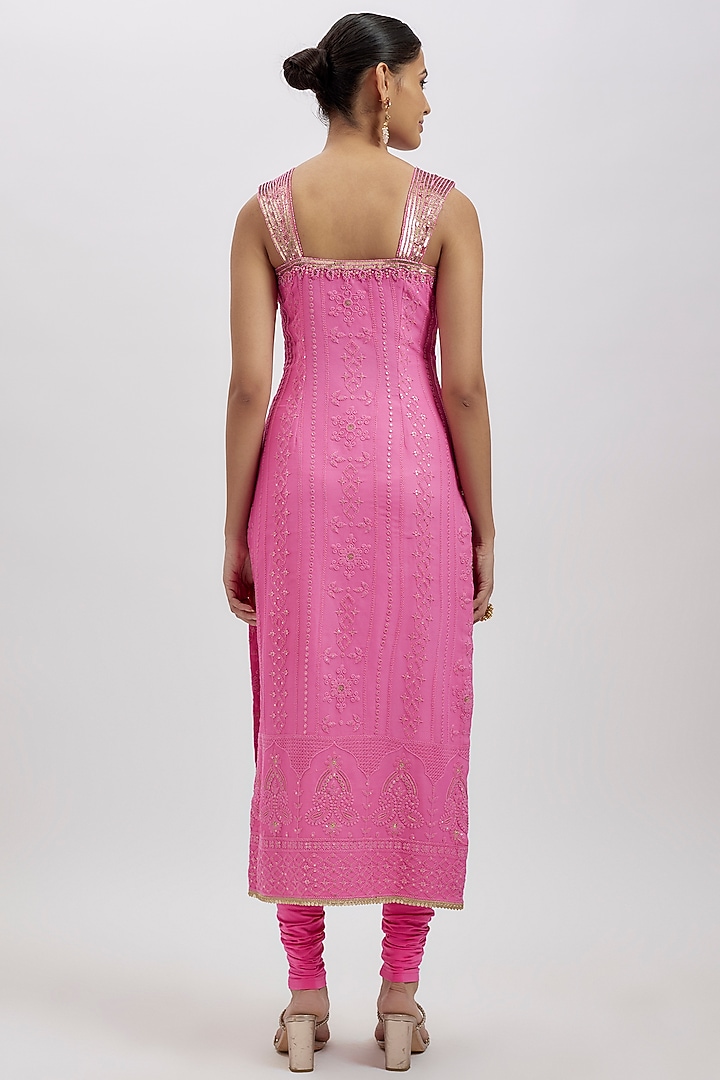Pink Georgette Hand Embellished Kurta Set by AJAY & PRIYANKA at Pernia's Pop Up Shop