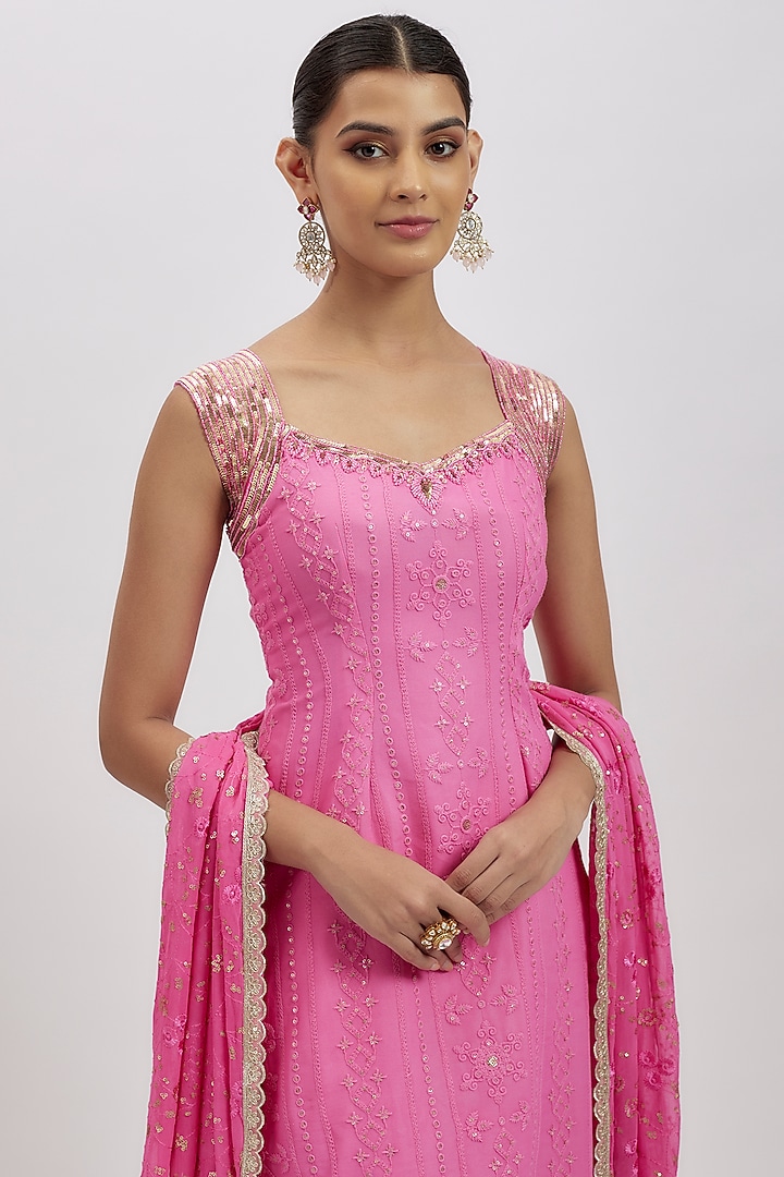 Pink Georgette Hand Embellished Kurta Set by AJAY & PRIYANKA at Pernia's Pop Up Shop