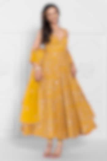 Yellow Chinon Embroidered Wedding Anarkali Set by AJAY & PRIYANKA at Pernia's Pop Up Shop