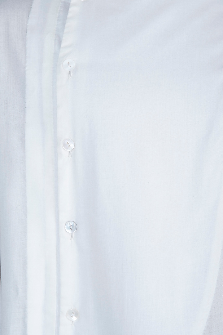 White Kurta with Trouser Pants by Anju Agarwal at Pernia's Pop Up Shop