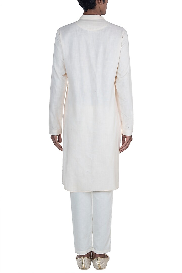 Off White Embroidered Kurta Set by Anju Agarwal at Pernia's Pop Up Shop