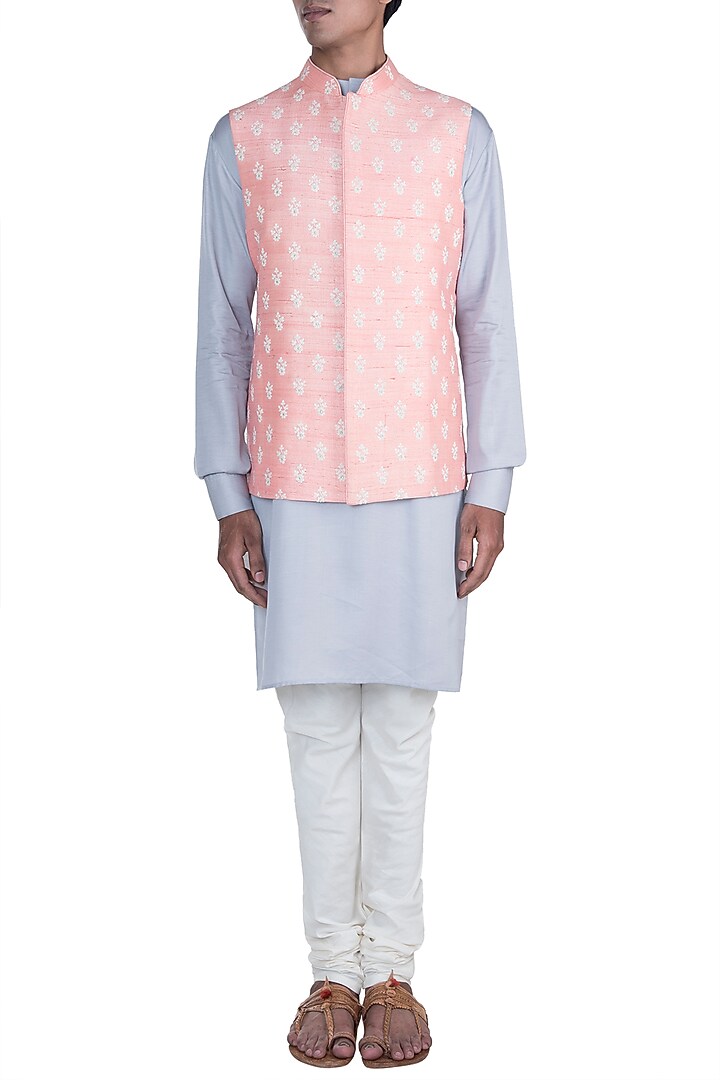 Grey Kurta Set With Peach Embroidered Jacket by Anju Agarwal at Pernia's Pop Up Shop