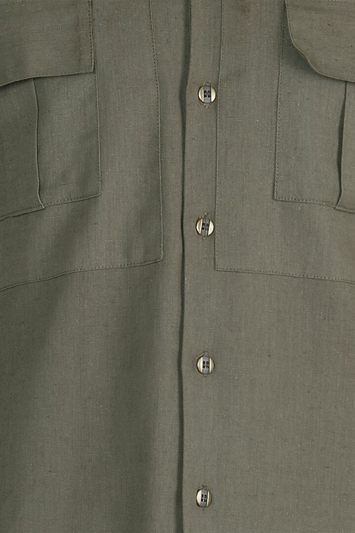 Olive Green Pintuck Kurta Set by Anju Agarwal at Pernia's Pop Up Shop