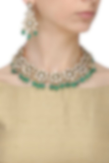 Gold Finish Kundan and Green Stone Flower Necklace Set by Anjali Jain Jewellery
