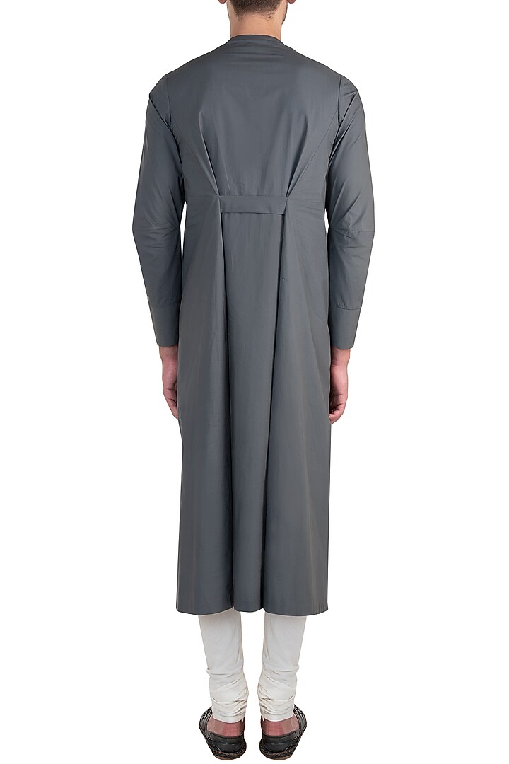 Grey layered kurta available only at Pernia's Pop Up Shop.