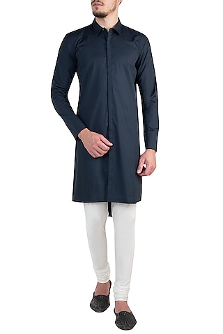 Navy Blue Asymmetrical Kurta by Rishta By Arjun Saluja Men