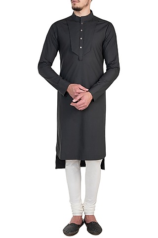 Grey Asymmetrical Kurta by Rishta By Arjun Saluja Men