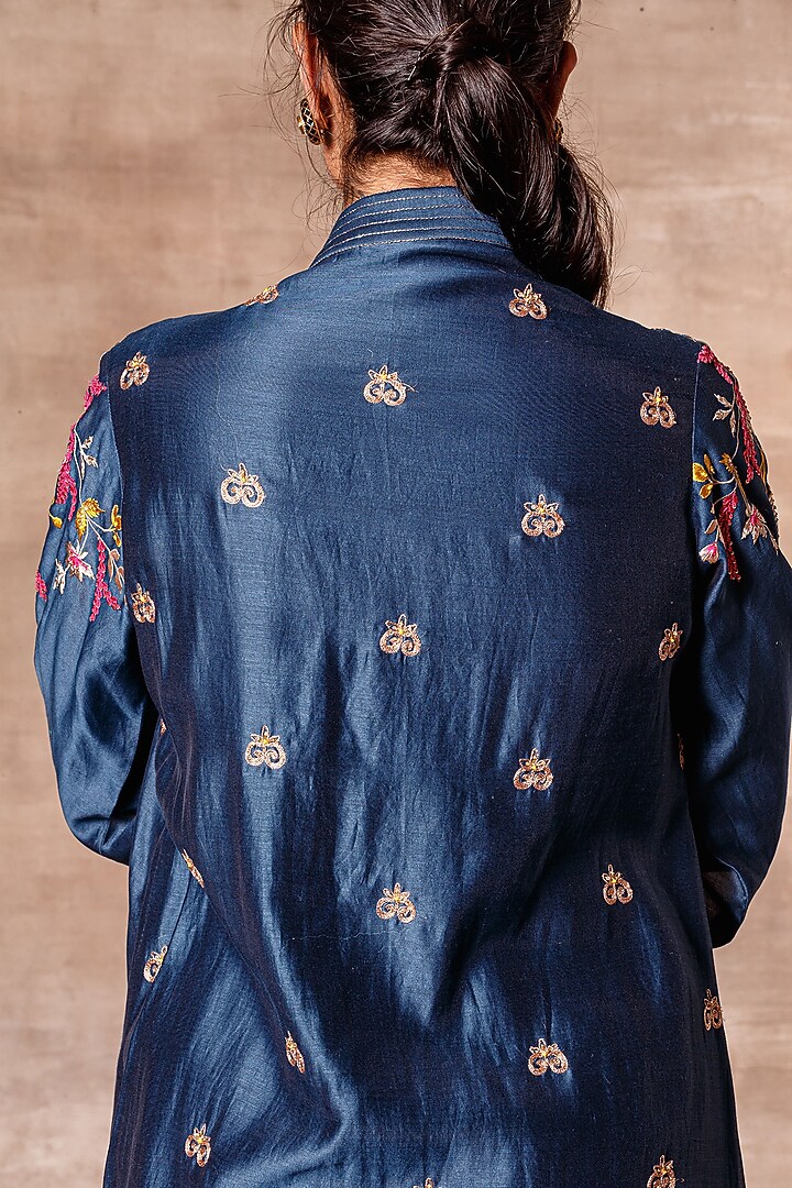 Blue Embroidered Chanderi Jacket Set by Ajiesh Oberoi at Pernia's Pop Up Shop