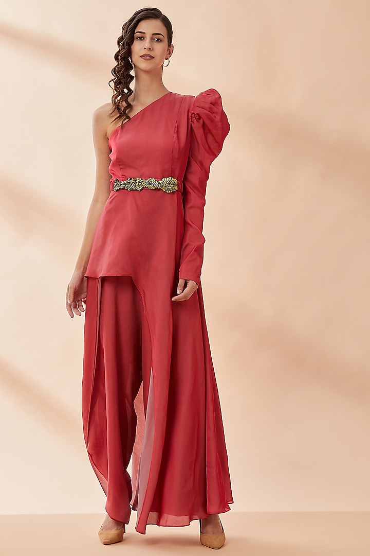 Faded Red Embroidered Co-Ord Set by Aakaar
