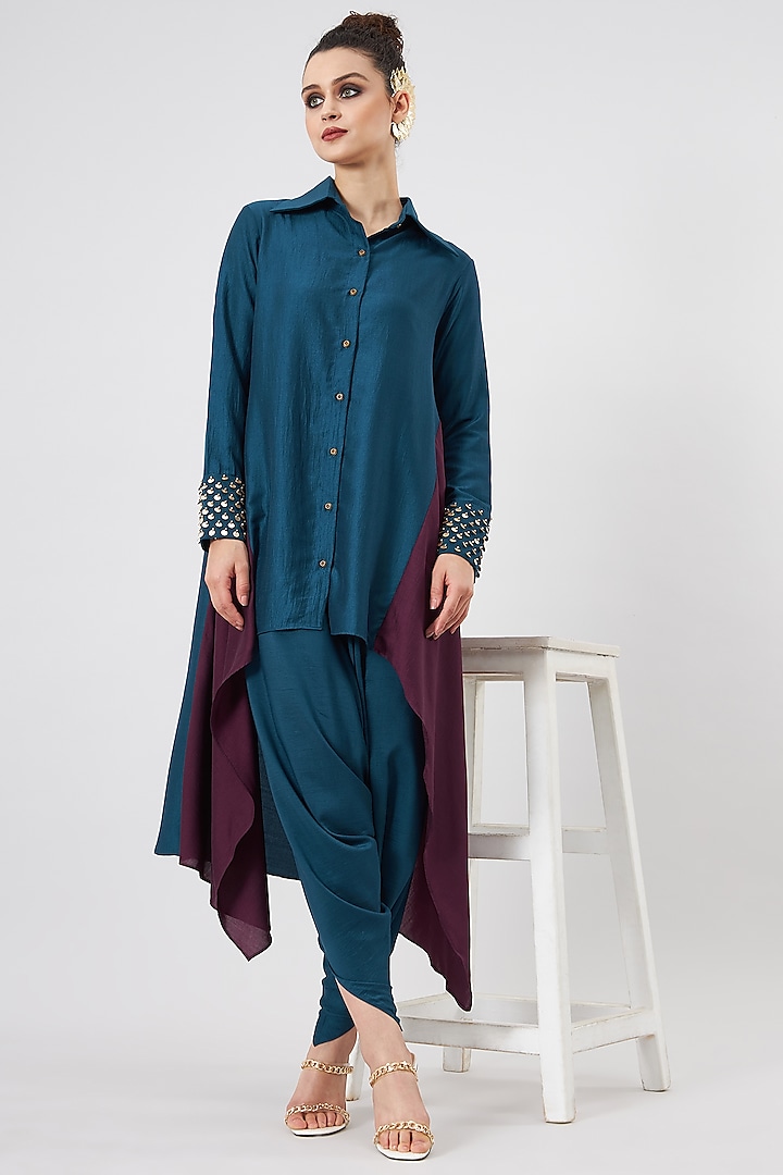 Teal Cotton Silk Embellished Kurta Set by Aakaar at Pernia's Pop Up Shop