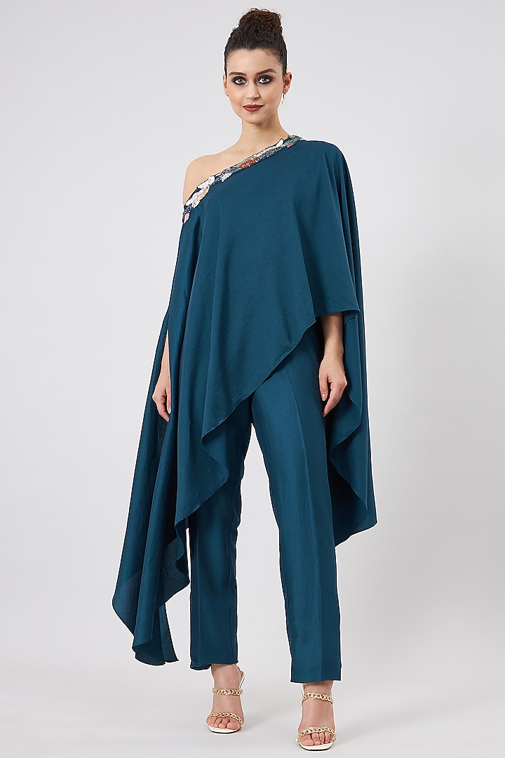 Teal Cotton Silk Embellished Kurta Set by Aakaar at Pernia's Pop Up Shop