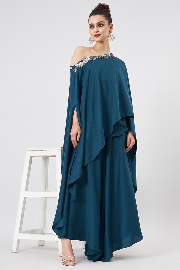 Teal Cotton Silk Embellished Kurta Set by Aakaar at Pernia's Pop Up Shop
