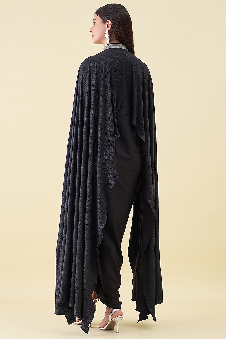 Black Moss Crepe Embellished Kaftan Set by Aakaar at Pernia's Pop Up Shop