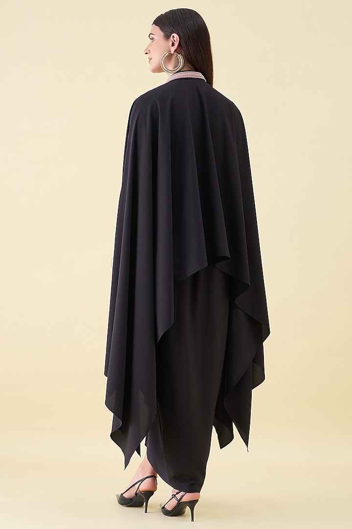Black Moss Crepe Embellished Kaftan Set by Aakaar at Pernia's Pop Up Shop