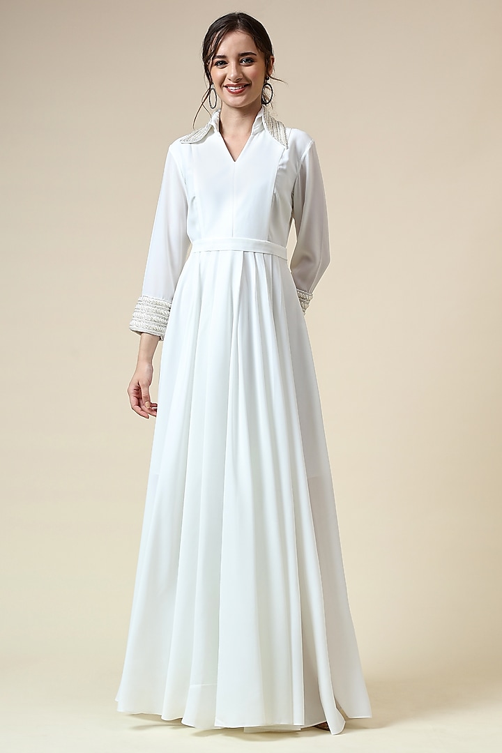 Pearl White Moss Crepe Gown by Aakaar at Pernia's Pop Up Shop