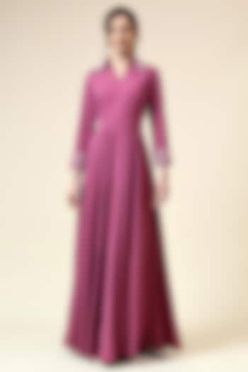 Coral Pink Moss Crepe Gown by Aakaar at Pernia's Pop Up Shop