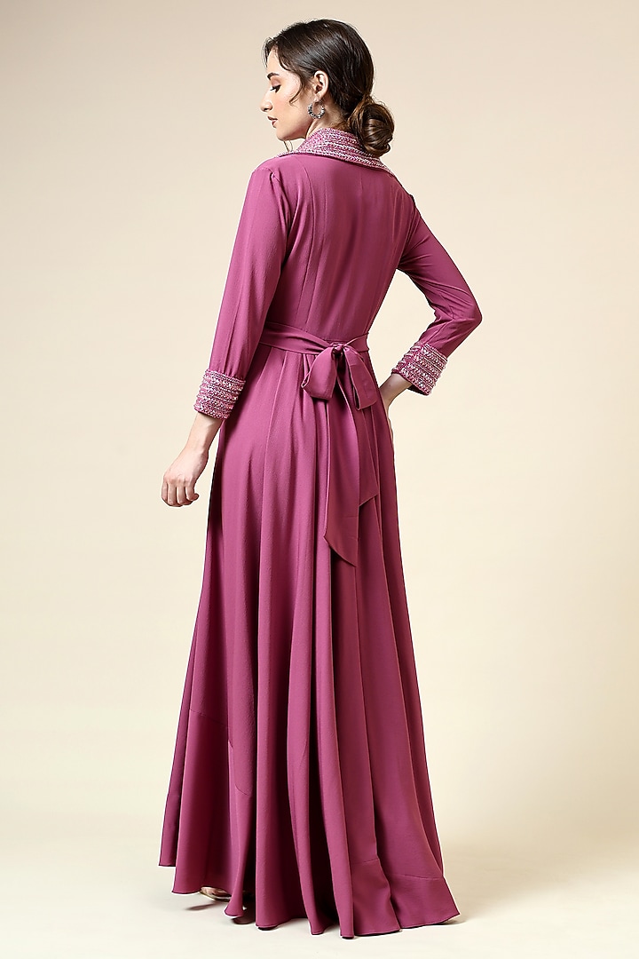 Coral Pink Moss Crepe Gown by Aakaar at Pernia's Pop Up Shop