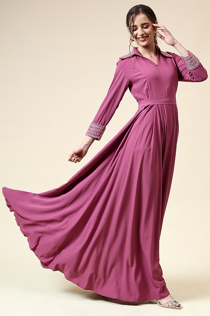 Coral Pink Moss Crepe Gown by Aakaar at Pernia's Pop Up Shop