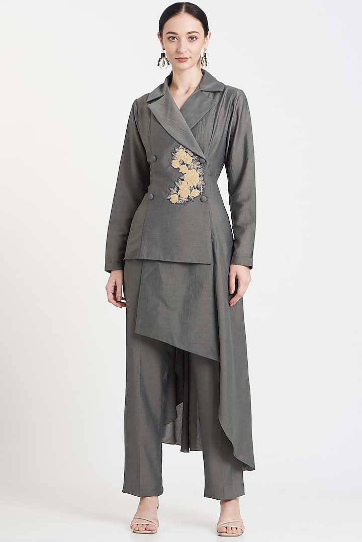 Grey Matka Silk Co-Ord Set by Aakaar at Pernia's Pop Up Shop