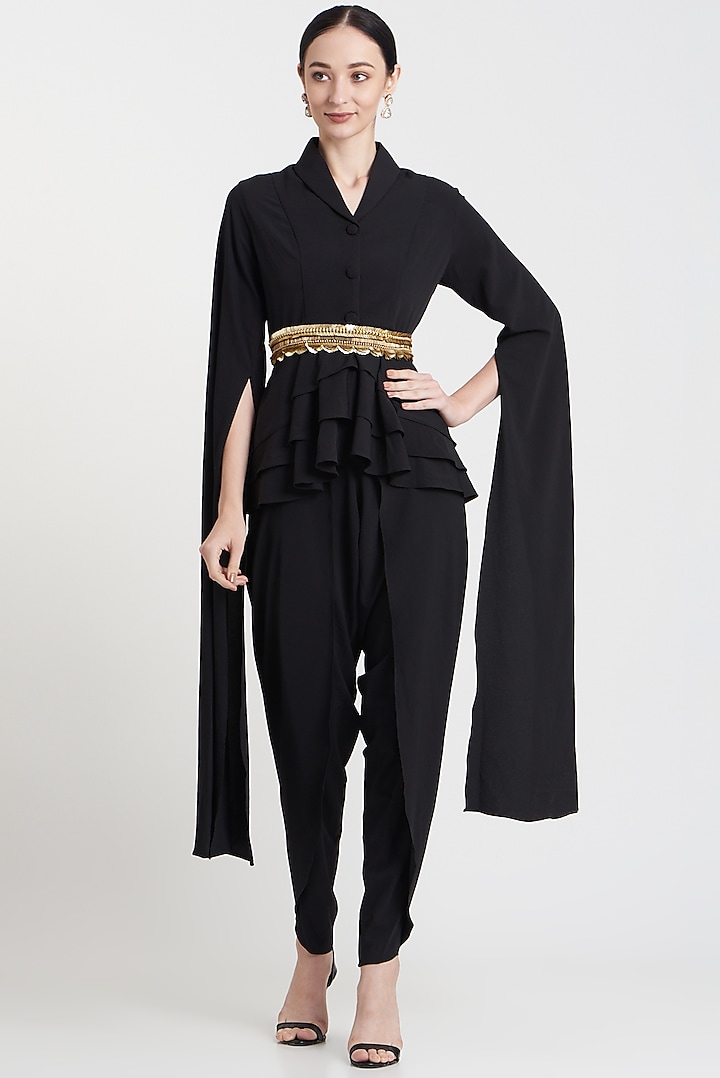 Black Moss Crepe Co-Ord Set With Belt by Aakaar