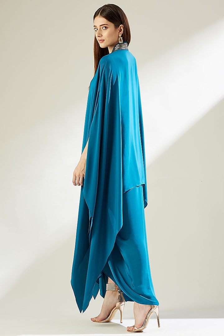 Ocean Blue Embellished Tunic Set by Aakar at Pernia's Pop Up Shop
