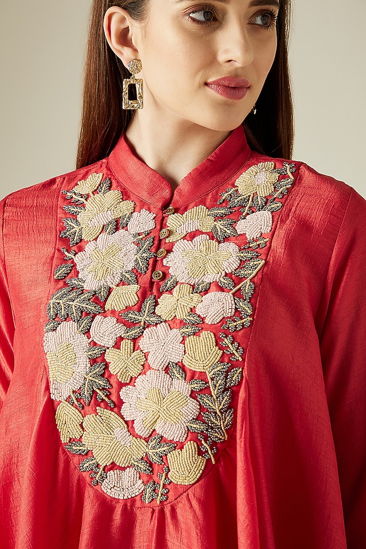 Red Embellished Tunic Set by Aakar at Pernia's Pop Up Shop