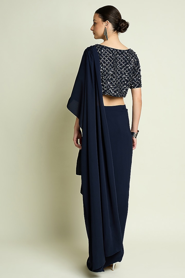 Navy Moss Crepe Pre-Draped Party Wear Saree Set by Aakaar at Pernia's Pop Up Shop