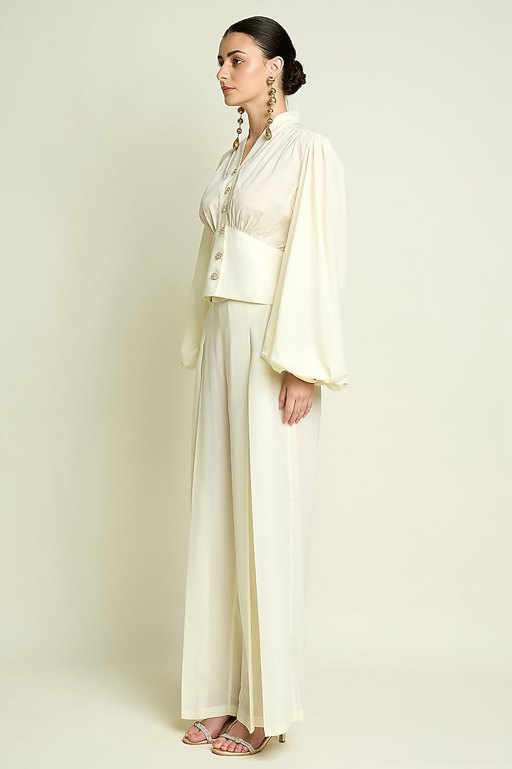 White Moss Crepe Co-Ord Set by Aakaar at Pernia's Pop Up Shop