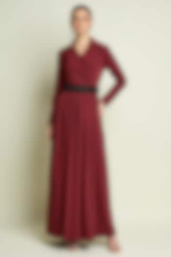 Maroon Moss Crepe Jumpsuit With Belt by Aakaar at Pernia's Pop Up Shop